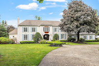 Straight Real Estate Solutions- Coldwell Banker Realty