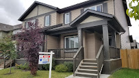 Sam Ireland Realty