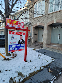 Raman Arora - TOP AWARD WINNING REALTOR