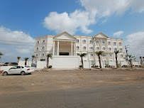 SPACE HUB REALTY