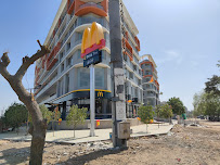 SPACE HUB REALTY