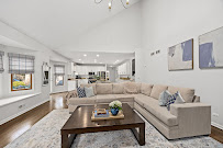 Century 21 Circle - Giovanni Arenella