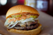 Chicken N Pickle - North Kansas City