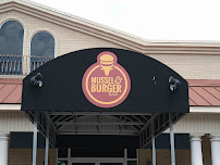 Mussel & Burger Bar