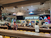 Le Bayou Restaurant & Oyster Bar