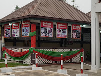 Manna Restaurant & Bar