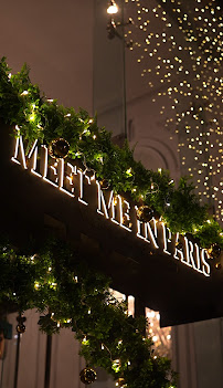 Meet Me In Paris Raya