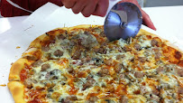Howard's Pizza