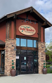 Smoky Mountain Pizzeria Grill