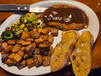 Laughing Grizzly Restaurant, Bar & Casino