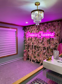 Canna Queens | Fredericton NB | Cannabis Dispensary | Nicotine Vapes