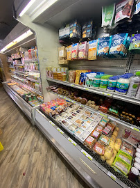 Riverside Grocery