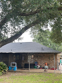 Geaux Roof