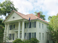 Lucas Roofing & Gutters