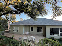 Straight Line Roofing & Construction