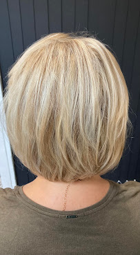 NUMÉRO 32 coiffure et esthétique