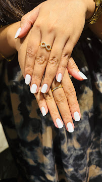 Base hair and nail studio