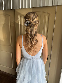 Wild Honey Salon LLC