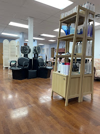ROOT 108 beauty & wellness