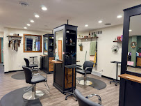 Color X Salon
