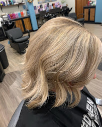 Color X Salon