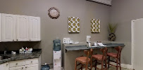 Knick Salon and Spa
