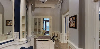 Knick Salon and Spa