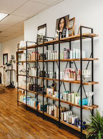 Salon Pure