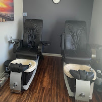Salon TNT LLC