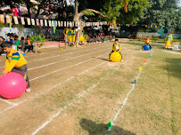 DLF Public School