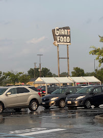 Laurel Shopping Center