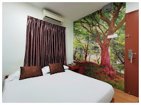 Dē MOCCIS Boutique Hotel