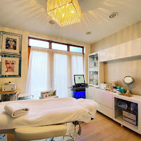 Dynamic Salon Spa Studios