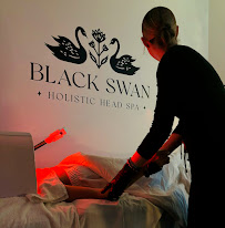 Black Swan Holistic Head Spa