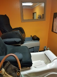 Facebeaters Salon & Day Spa