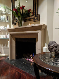 Silk & Stone Holistic Day Spa