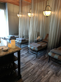 Essent Spa