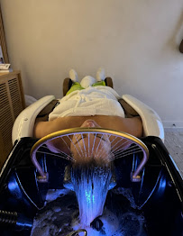 Solace Flow Head Spa