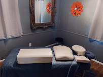 Hibiscus Springs Spa - Massage