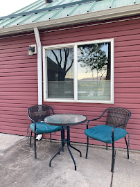 Peaks & Valleys Therapy