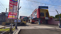 Tirta Bangunan Supermarket
