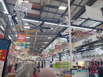 Tirta Bangunan Supermarket