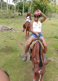 WE Travel Agency USA