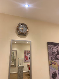 Omega Boutique