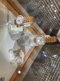 Omega Boutique