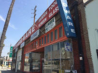 CONTRACTORS' WAREHOUSE