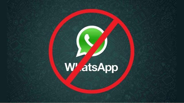 un logo barré What's app 
Logo qui resssemble à une bulle de dialogue