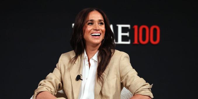 Meghan Markle’s Exact Cutout White Sneakers Are on Amazon