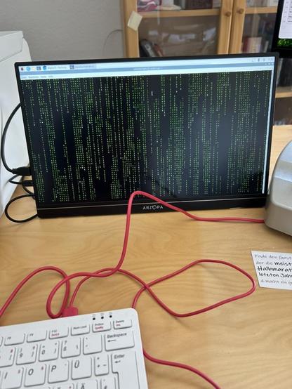 Floating Matrix screensaver (cmatrix) running on my Raspberry Pi