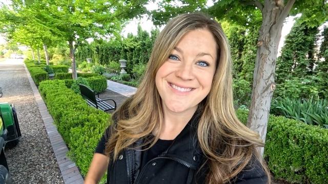 Planting Lamium, Annuals & Blue Spruce Trees + Pond Update with Greg from Aquascape! 🌿🌲💦